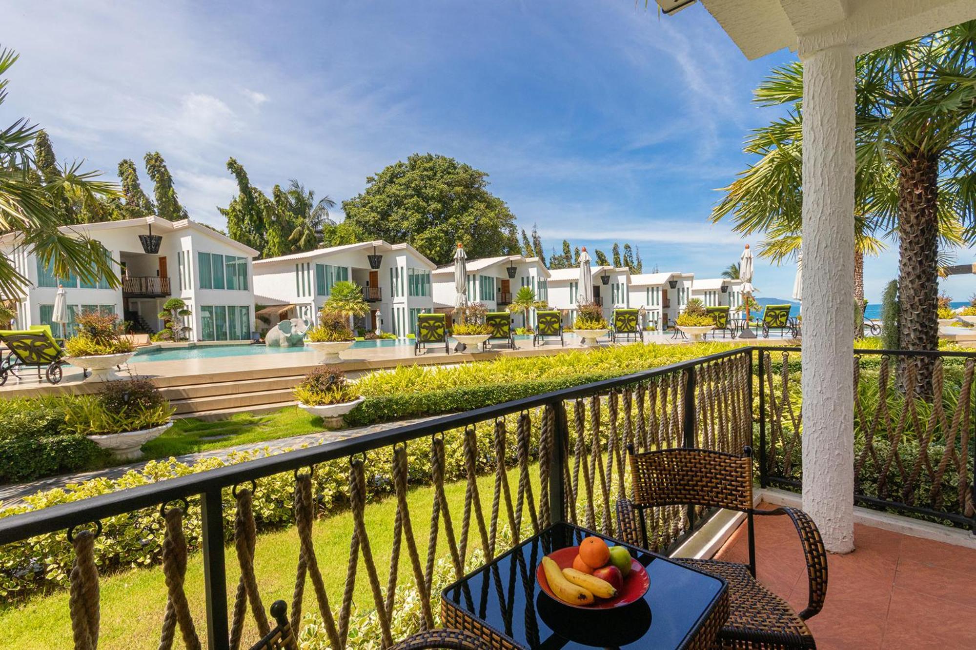 Vannee Golden Sands Beachfront Resort Haad Rin Ngoại thất bức ảnh